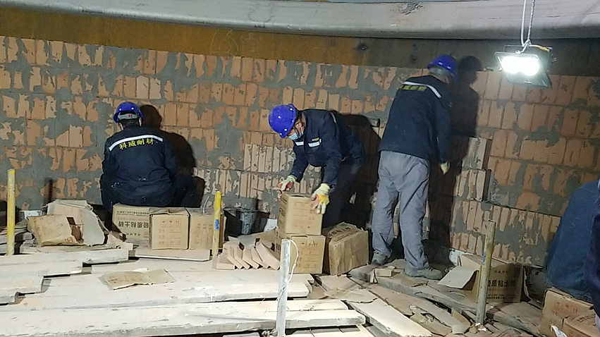 600TPD氣燒石灰懸掛缸麥窯